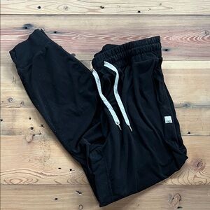 Vuori Performance sweatpant Joggers in black